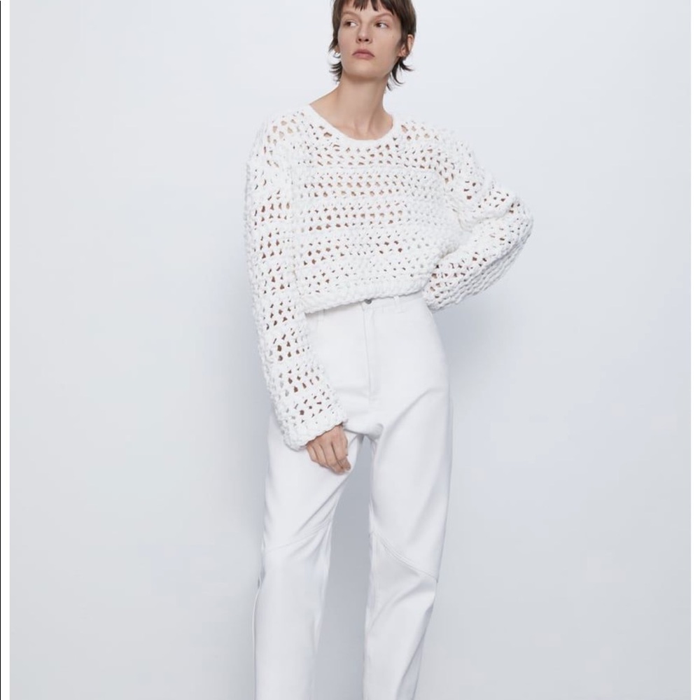 Zara white CROPPED CHENILLE SWEATER NWT 0837/005/250/02